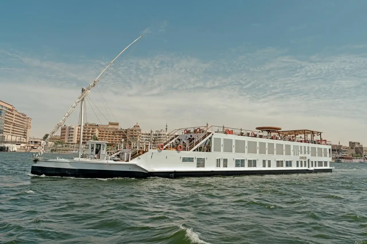 The Dahabiya Hathor on the Nile