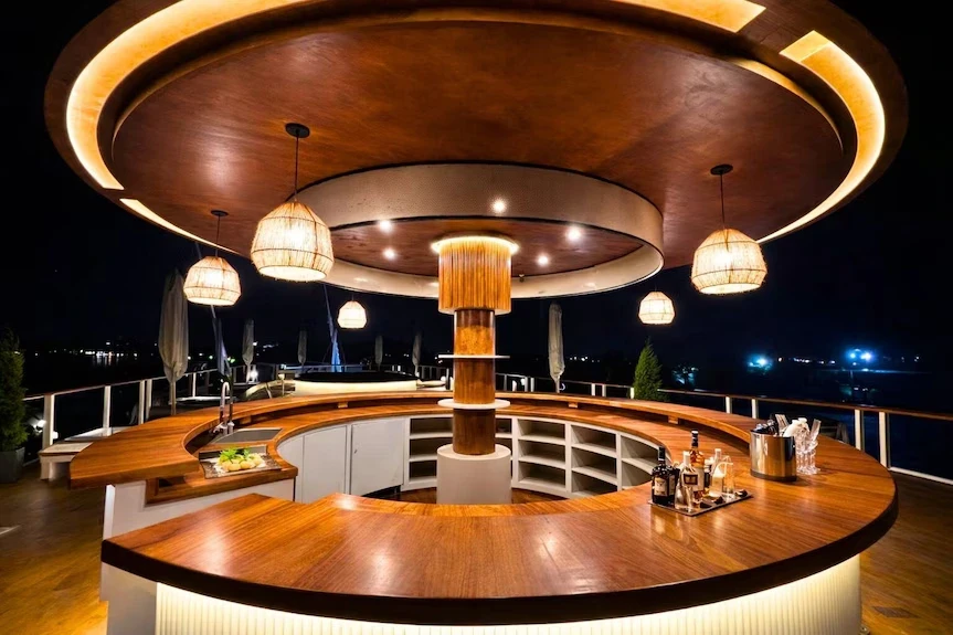 Luxury Dahabiya Nile cruise