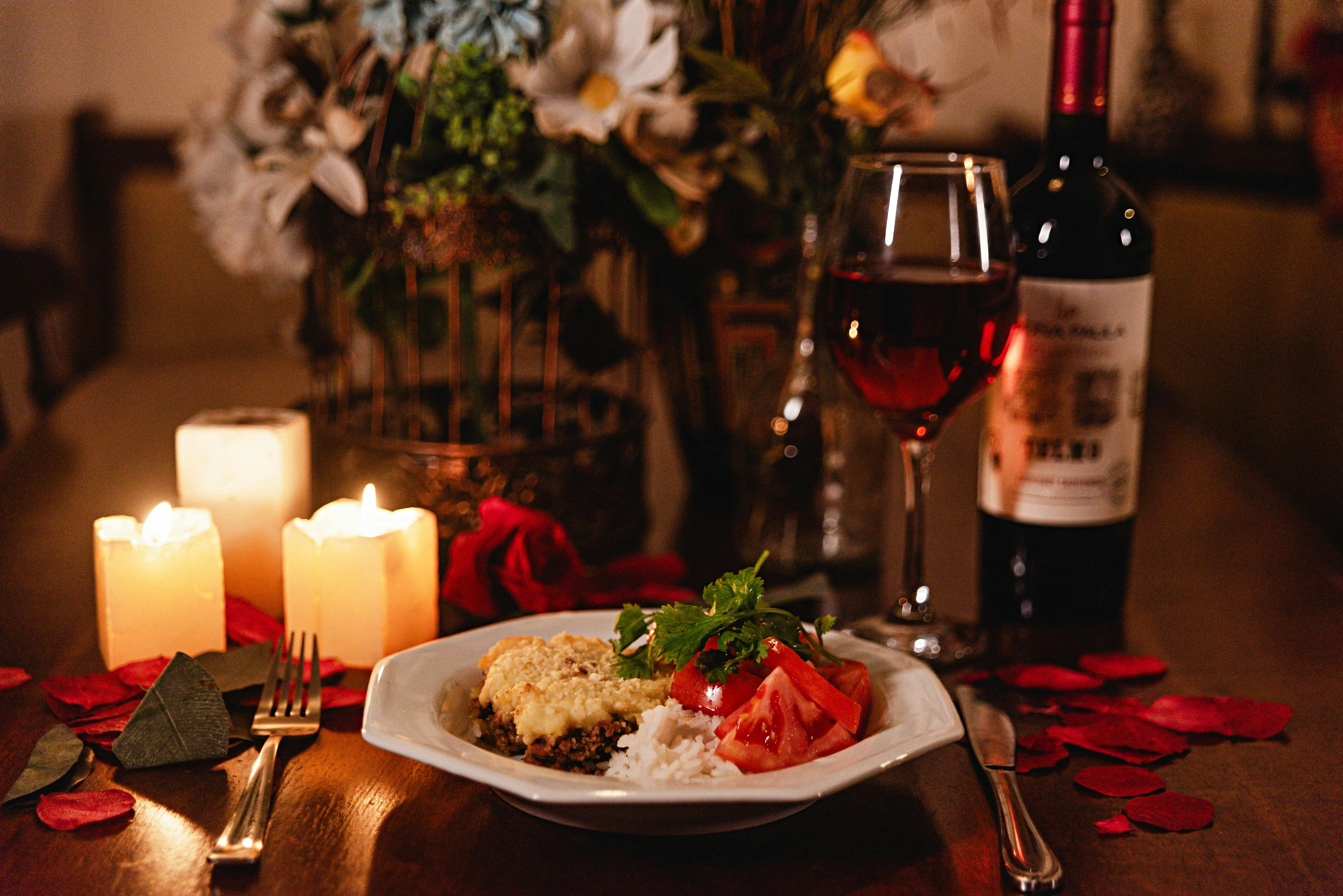 Luxury Dahabiya romantic dinner cruise