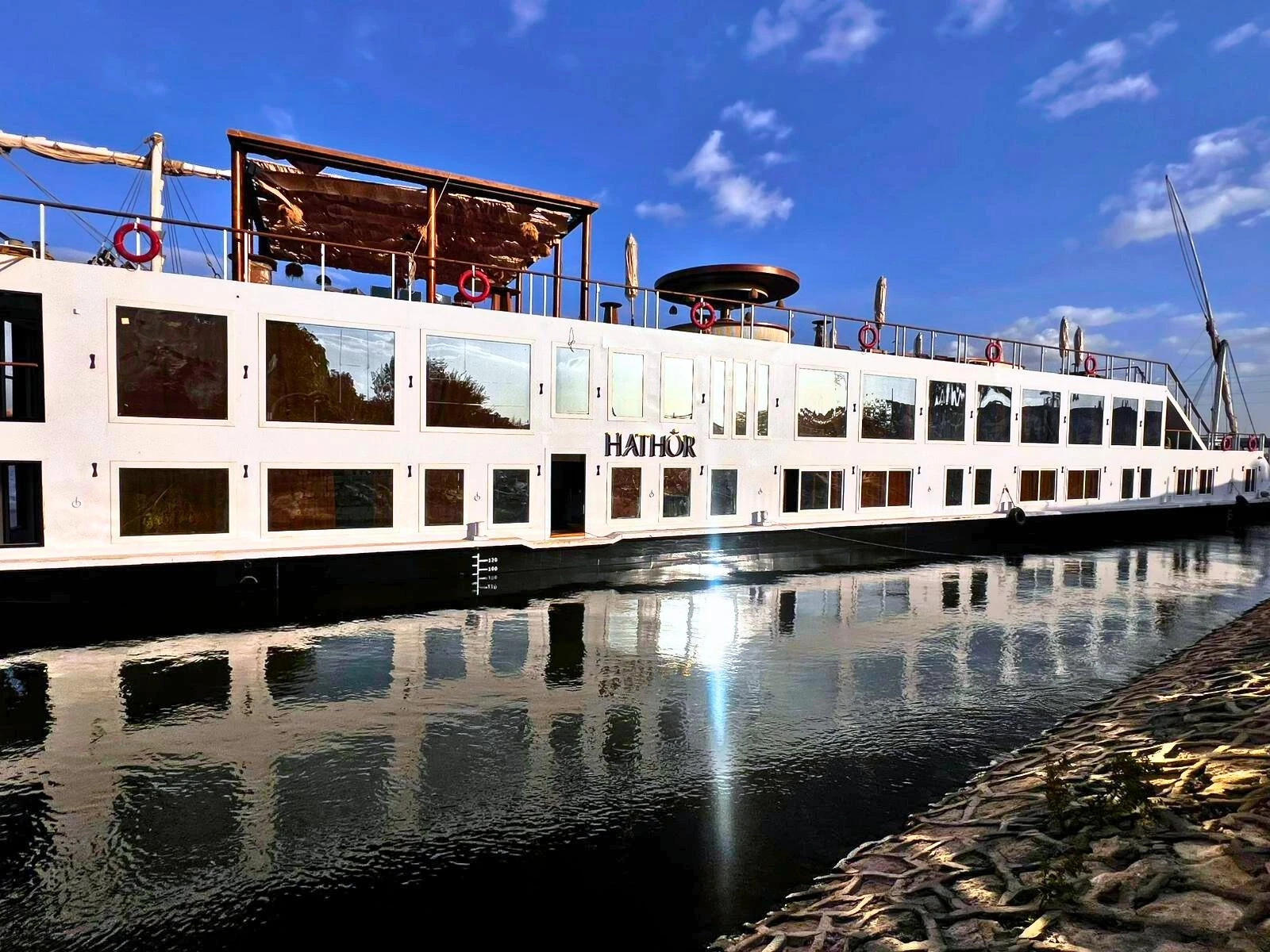 Private Luxury Dahabiya Cruise